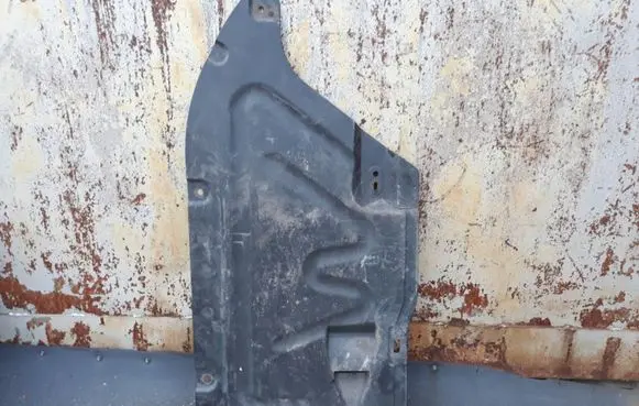 BMW 1 E81 E87 Engine splash shield/under tray
