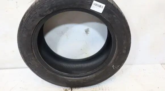 Volvo S80 R17 summer tire 4981910733843