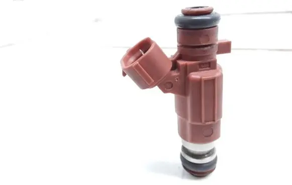 Nissan Almera N16 Fuel injector FBJB100 0000608