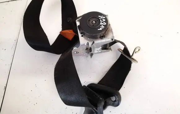 Ford Focus C-MAX Front seatbelt 3m51r61295ac