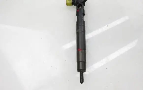 Mercedes-Benz Sprinter W906 Fuel injector 6510700587 EMBR00002D