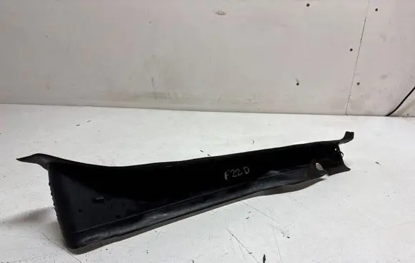 BMW 2 F22 F23 Fender end trim 7269998