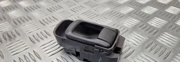Nissan King Cab, Navara Front door interior handle