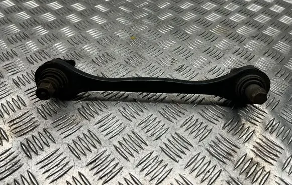 Skoda Octavia Mk2 (1Z) Rear control arm 1K0501529H