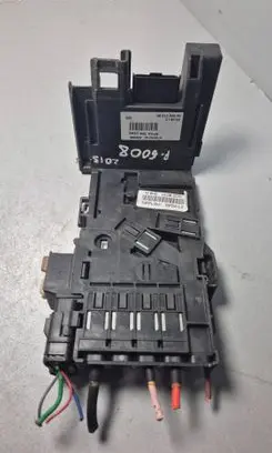 Citroen C4 I Picasso Fuse module 97993N02 402985 9666527680