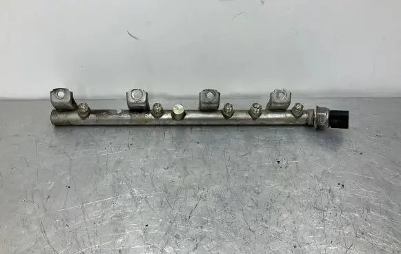 Fuel pressure sensor