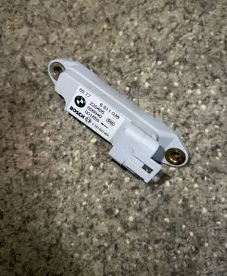 BMW X5 E53 Airbag deployment crash/impact sensor 6911038