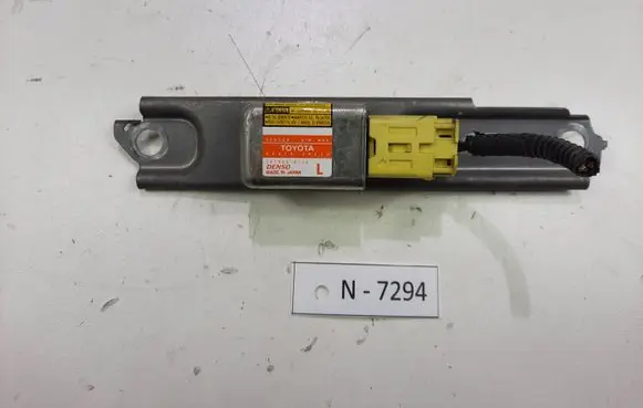 Lexus RX 330 - 350 - 400H Airbag deployment crash/impact sensor 8983048020