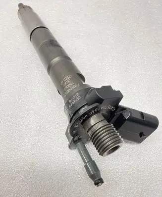 BMW X5 G05 Fuel injector 8599210 0445118029 0445118