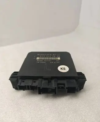 Mercedes-Benz E W210 Door control unit/module 2108203526 354267