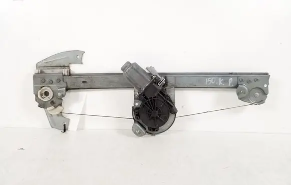 Toyota Aygo AB10 Front door window regulator with motor 698200H020