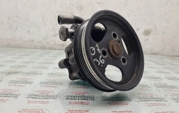 Audi Q7 4L Power steering pump 7L8422154A