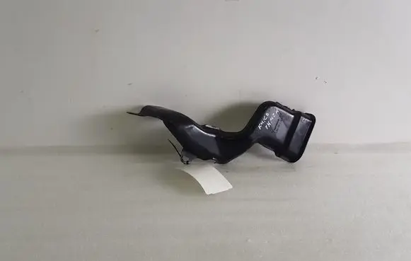 Audi Q7 4L Air intake duct part 7L0201729C
