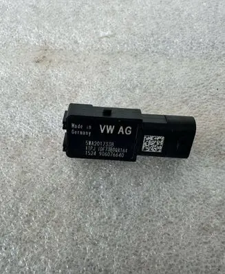 Audi A5 Fuel pressure sensor 5WA201733B