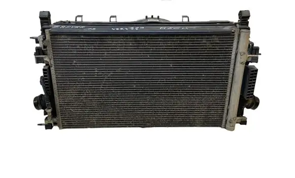 Opel Zafira C Radiator set 13311072 13311078 13377763