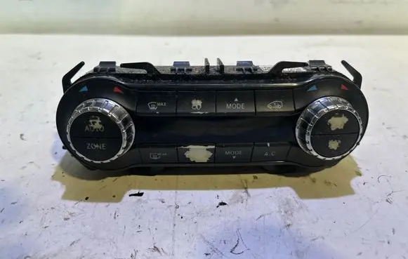 Mercedes-Benz CLA C117 X117 W117 Climate control unit 0027768114 5HB01044908 A2469008515