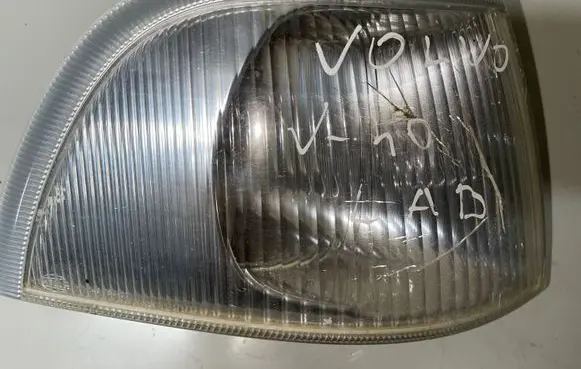 Volvo S40, V40 Front indicator light 30862524
