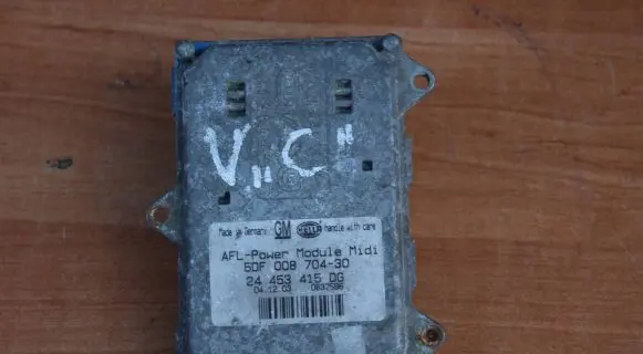 Opel Vectra C Headlight ballast module Xenon 24453415 0837596 5DF00870430