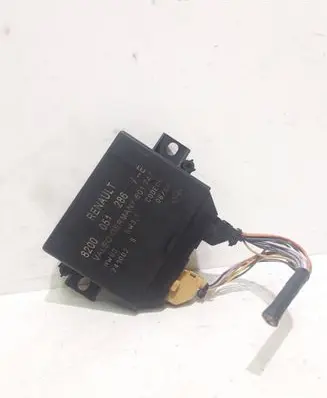 Renault Laguna II Parking PDC control unit/module 8200051286 241002 601747