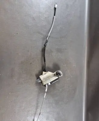 Citroen DS4 Front door lock 9685351380