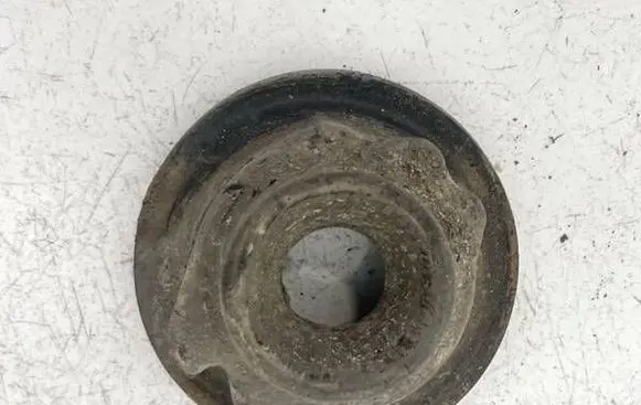 Audi A3 S3 8L Front coil spring rubber mount 
