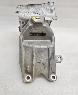 Porsche Macan (95B) Engine mounting bracket 8K0199308