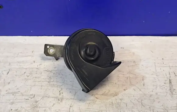 Volvo S80 Horn signal 31276805
