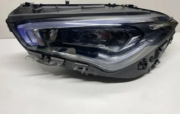 Mercedes-Benz CLA C118 X118 Headlight/headlamp A1189063101