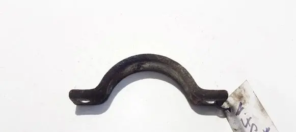 Ford Focus Engine mounting bracket