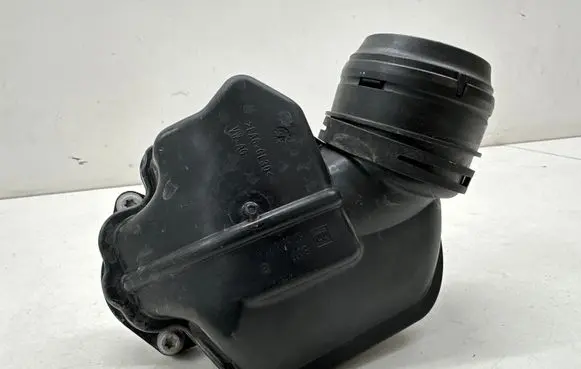 Intake resonator