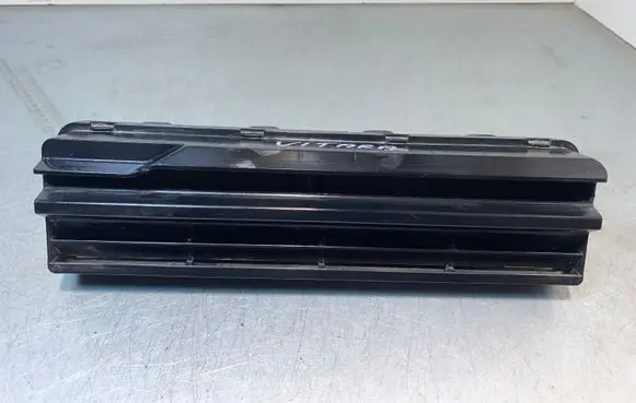 Suzuki Vitara (LY) Quarter panel pressure vent 7733161M0
