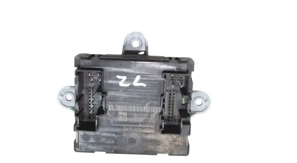 Land Rover Discovery Sport Door control unit/module HK8314D619AB