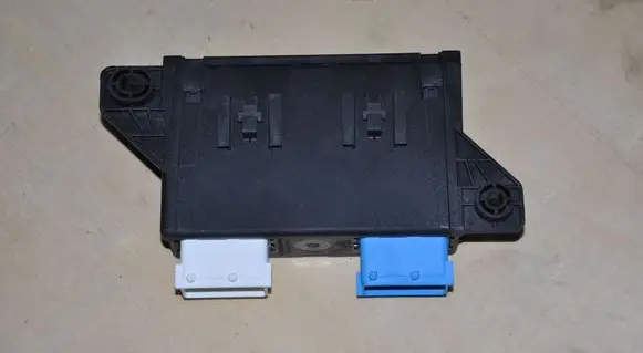 Citroen C4 II Picasso Alarm control unit/module 9812711280