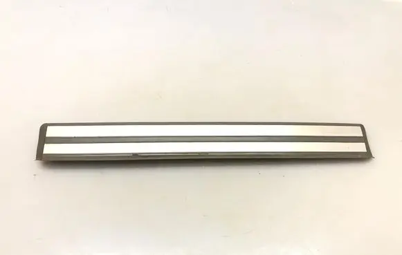 Mercedes-Benz E W210 Side skirt front trim 2106800535