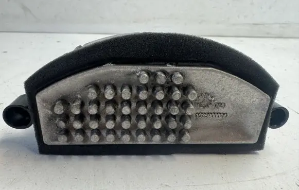 Mercedes-Benz GLA W156 Heater blower motor/fan resistor A2229060303