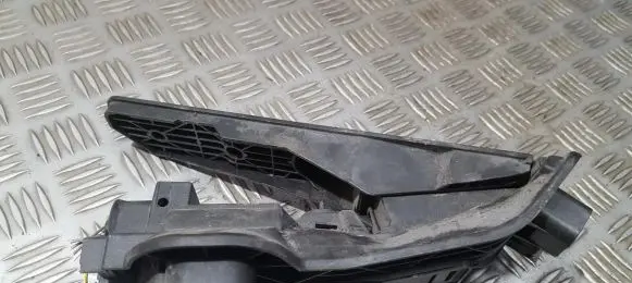 Skoda Octavia Mk2 (1Z) Accelerator throttle pedal 1K2721503M 6PV00874500
