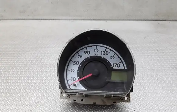 Toyota Aygo AB10 Speedometer (instrument cluster) 838000H051A