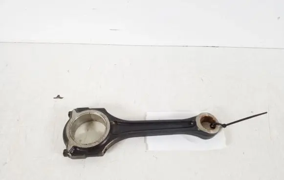 Mercedes-Benz E W213 Connecting rod/conrod 