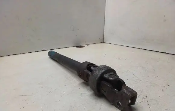 Volkswagen PASSAT B5.5 Steering column universal joint