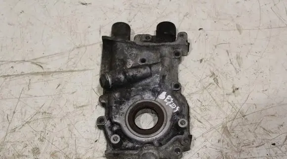 Subaru Impreza II Oil pump 15010AA310