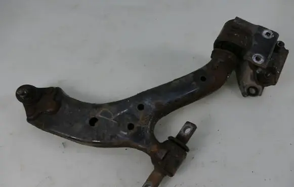 Honda CR-V Front control arm