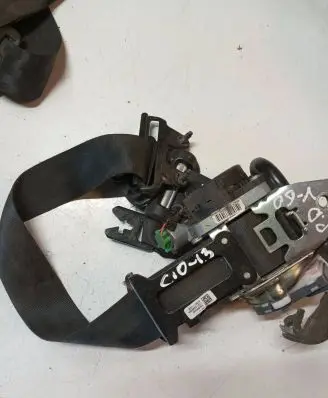 Volvo S60 Front seatbelt P39800482 616011100B 1T01102860964