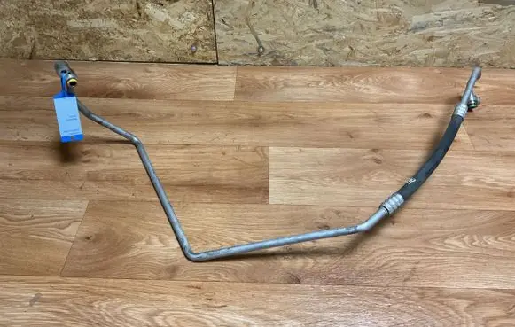 BMW 5 E60 E61 Air conditioning (A/C) pipe/hose 6989859