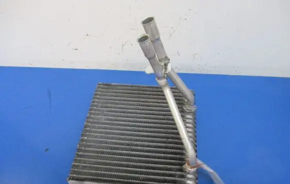 Ford Fusion Interior heater climate box assembly 