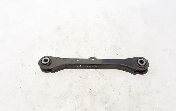 Volvo C40 Rear control arm 31681846