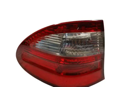 Rear/tail lights