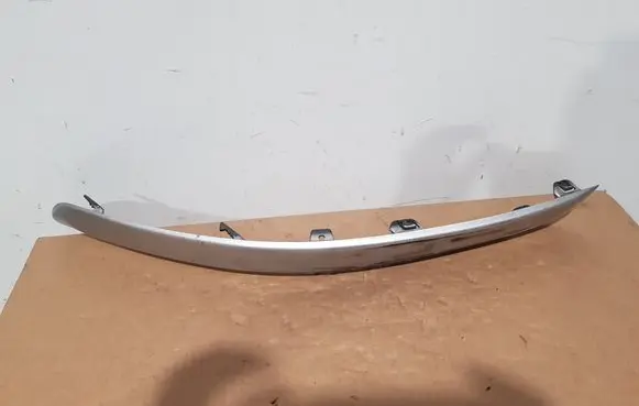 Toyota Yaris Front bumper corner part panel trim 527130D010