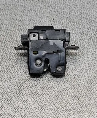 Renault Laguna III Tailgate/trunk/boot lock/catch/latch 8200747429A 040907