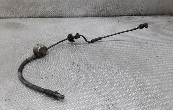 Volvo V70 Clutch pipe/line 