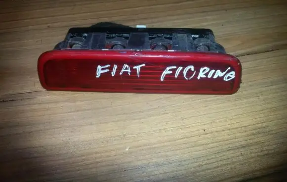 Fiat Fiorino Third/center stoplight